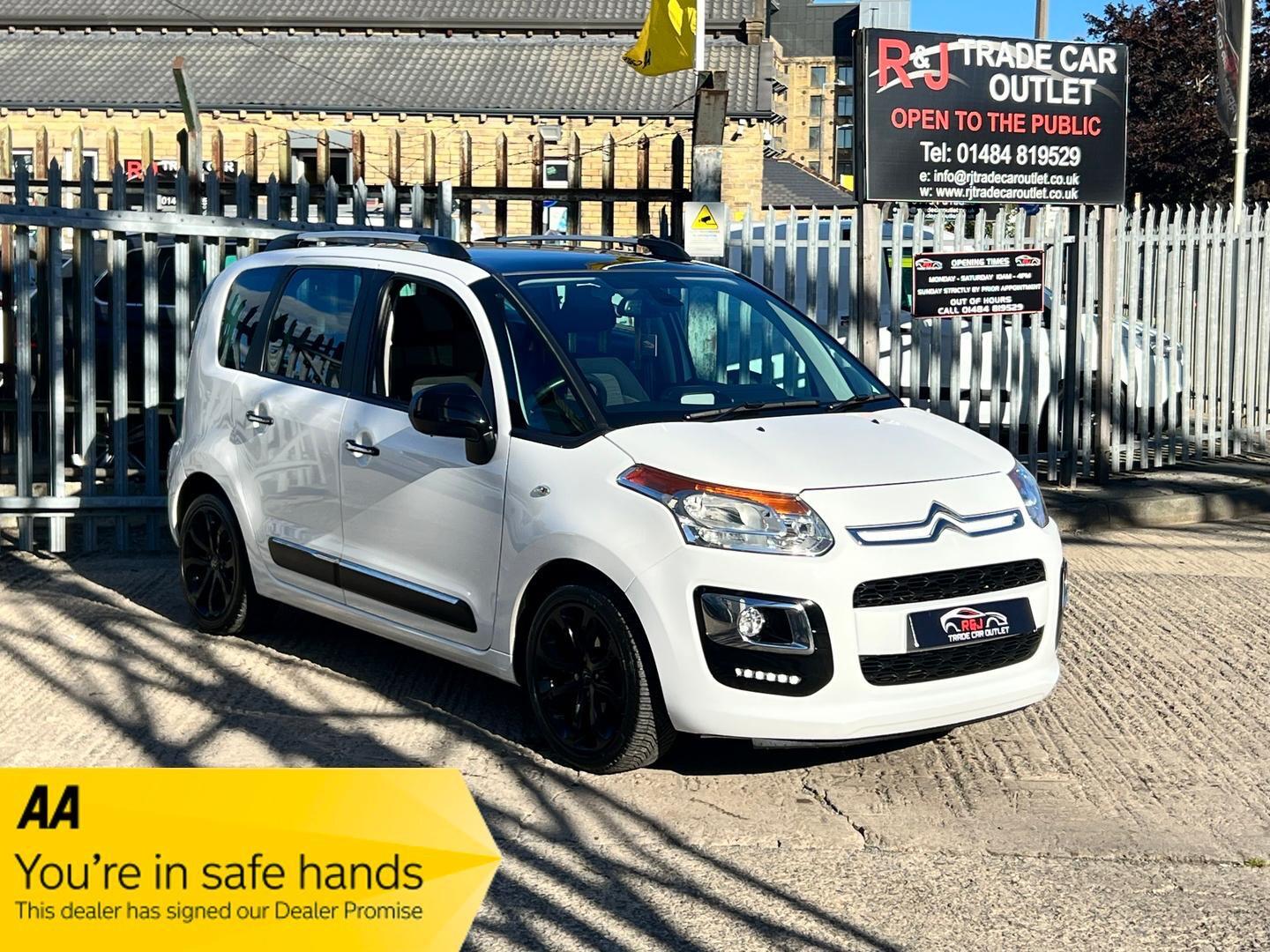 Used Citroen C3 Picasso 2017 for sale - 76032434: Photo 1