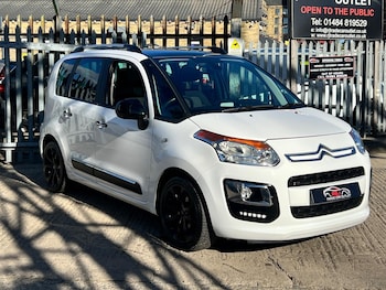 Used Citroen C3 Picasso 2017 for sale - 76032434: Photo 4