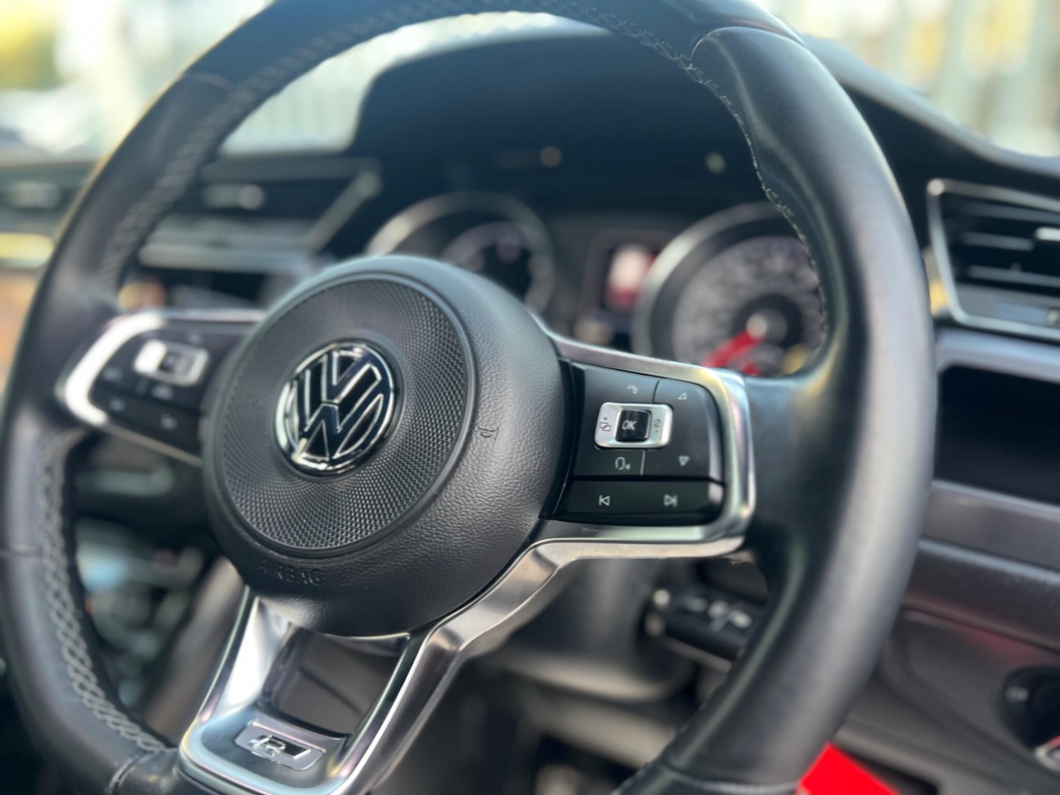 Used Volkswagen Touran for sale - 76409631: Photo 39