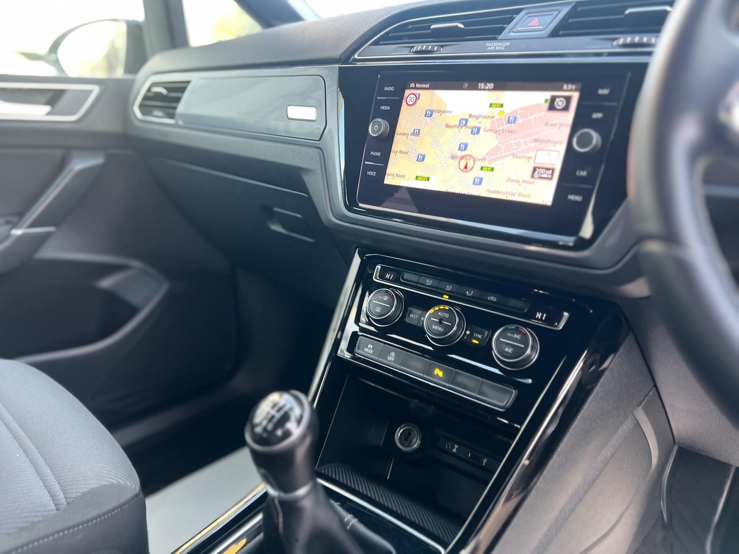 Used Volkswagen Touran for sale - 76409631: Photo 42