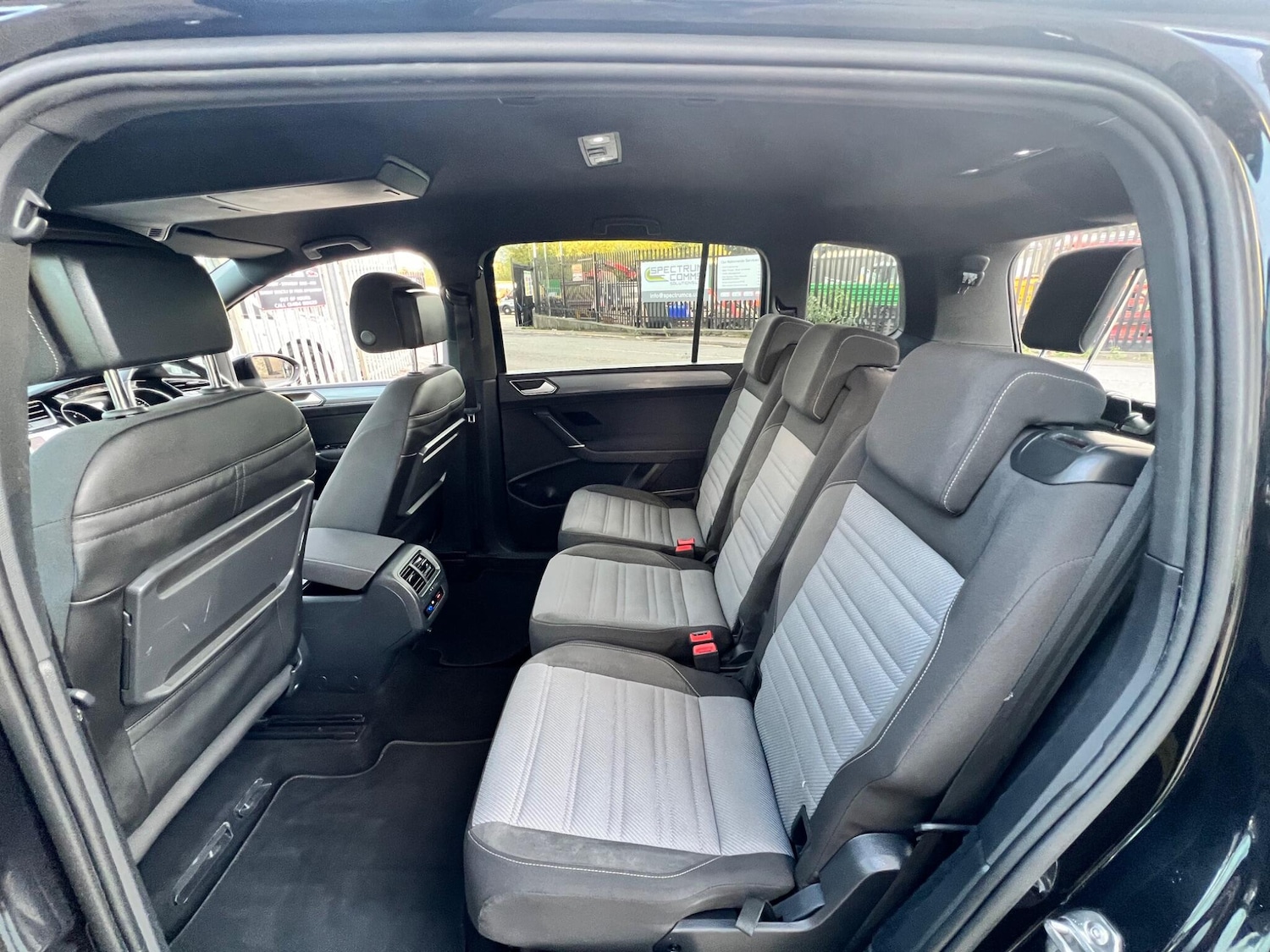 Used Volkswagen Touran for sale - 76409631: Photo 73