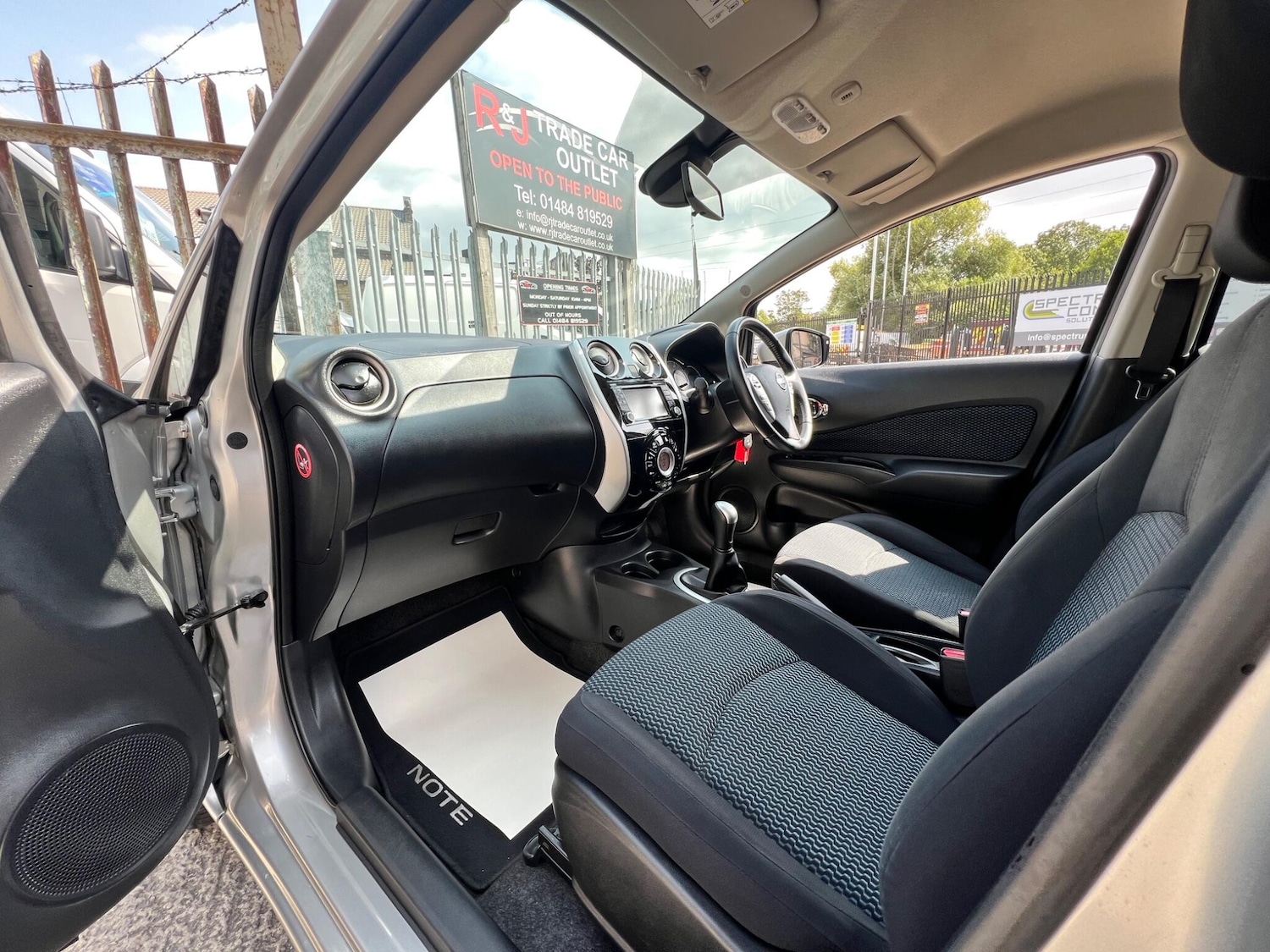 Used Nissan Note 2015 for sale - 76326806: Photo 61