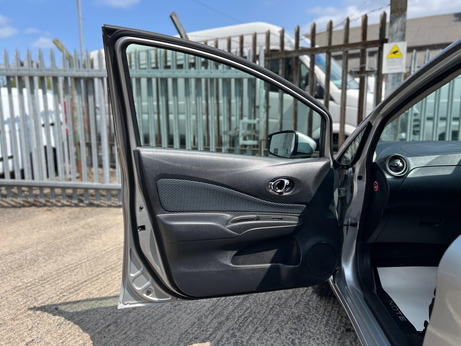 Used Nissan Note 2015 for sale - 76326806: Photo 65