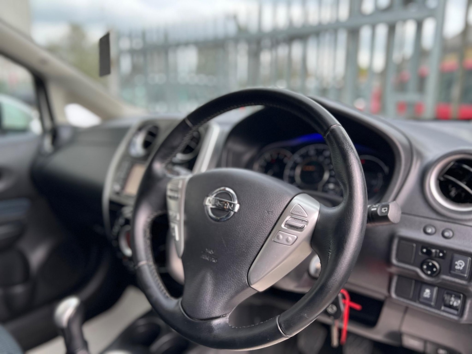 Used Nissan Note 2015 for sale - 76991343: Photo 29