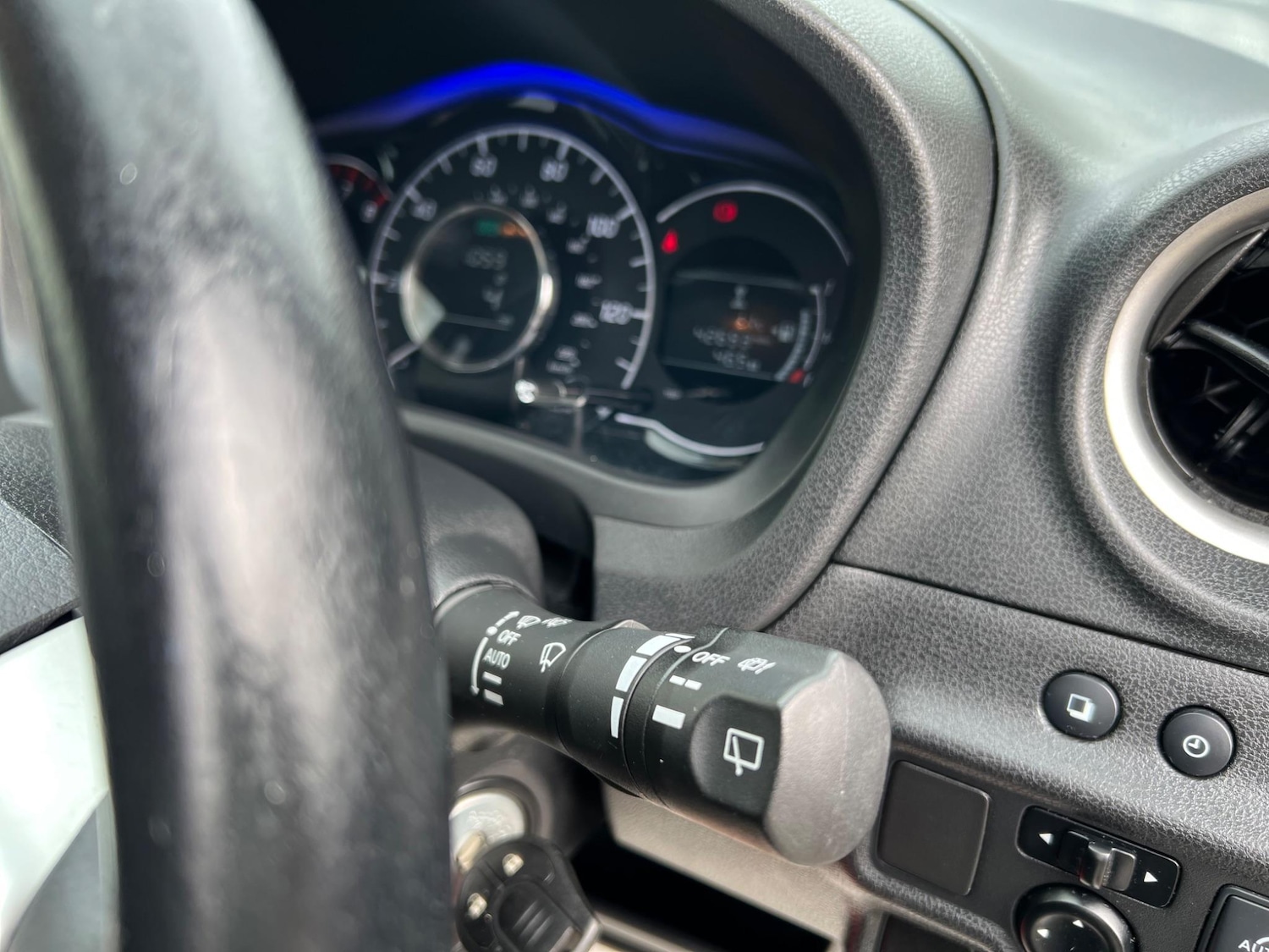 Used Nissan Note 2015 for sale - 76991343: Photo 32