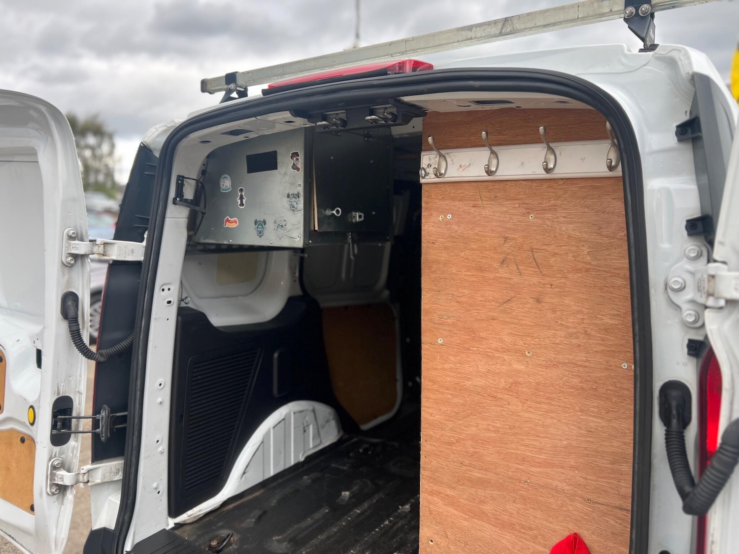 Used Ford Transit Connect 2018 for sale - 76012130: Photo 32