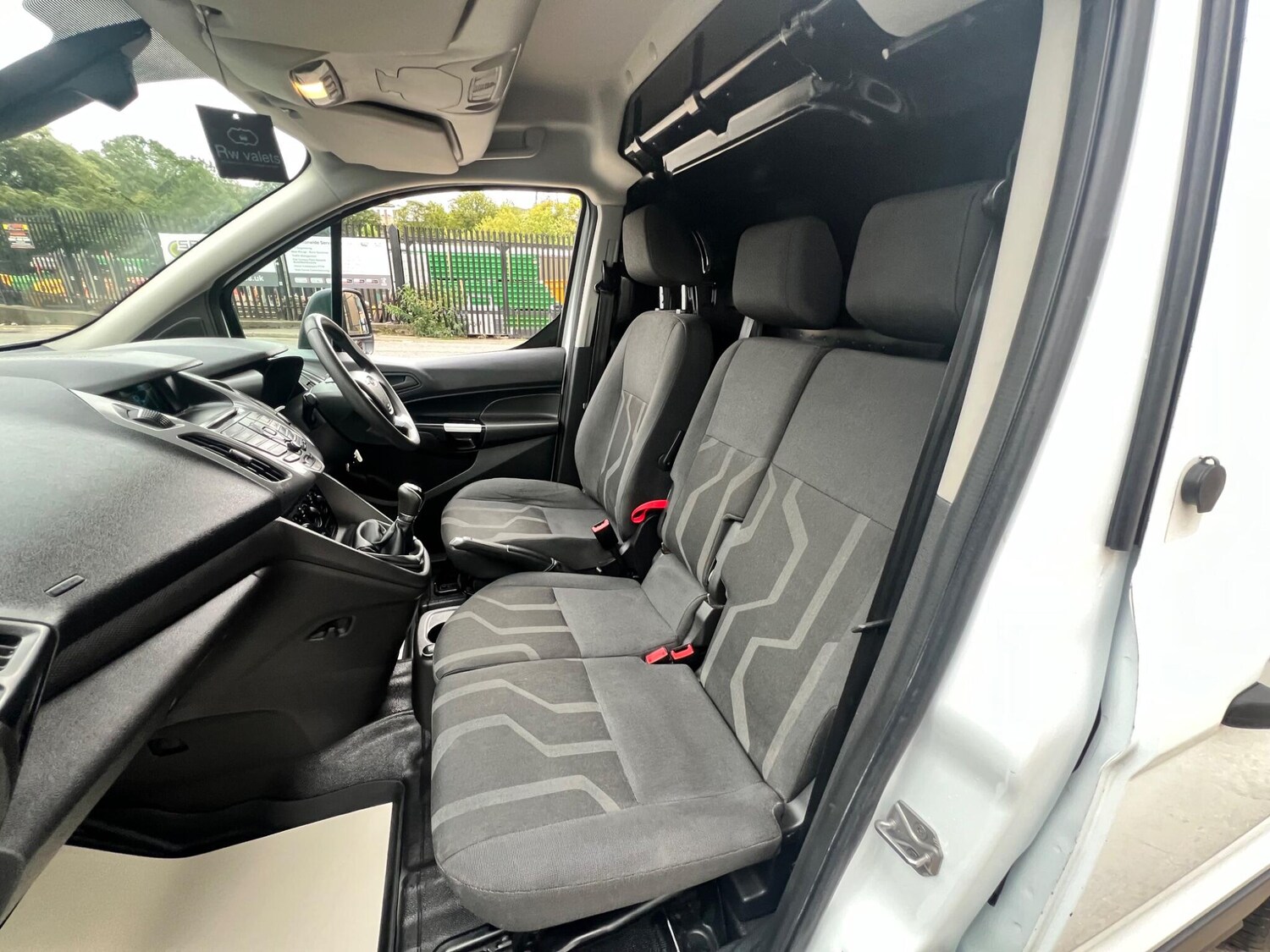 Used Ford Transit Connect 2018 for sale - 76012130: Photo 52