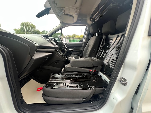 Used Ford Transit Connect 2018 for sale - 76012130: Photo 59