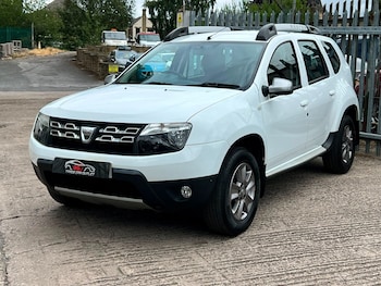 Used Dacia Duster 2016 for sale - 79527272: Photo