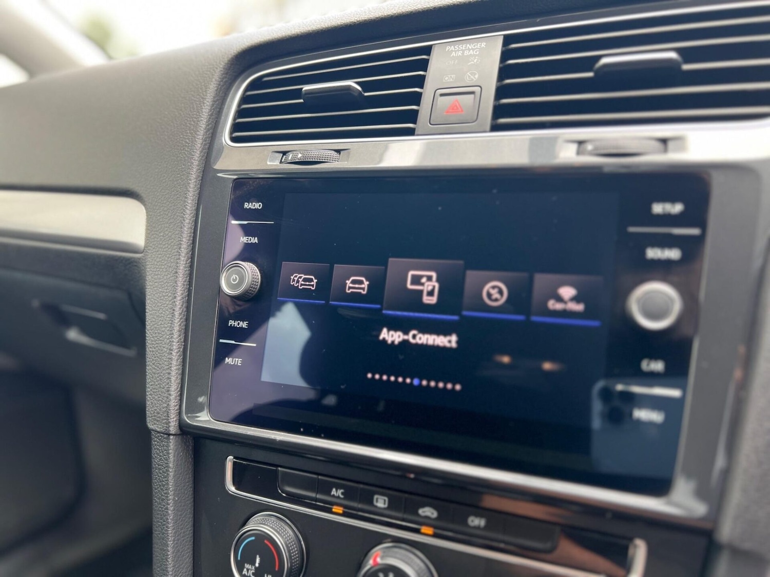 Used Volkswagen Golf 2019 for sale - 77249764: Photo 45