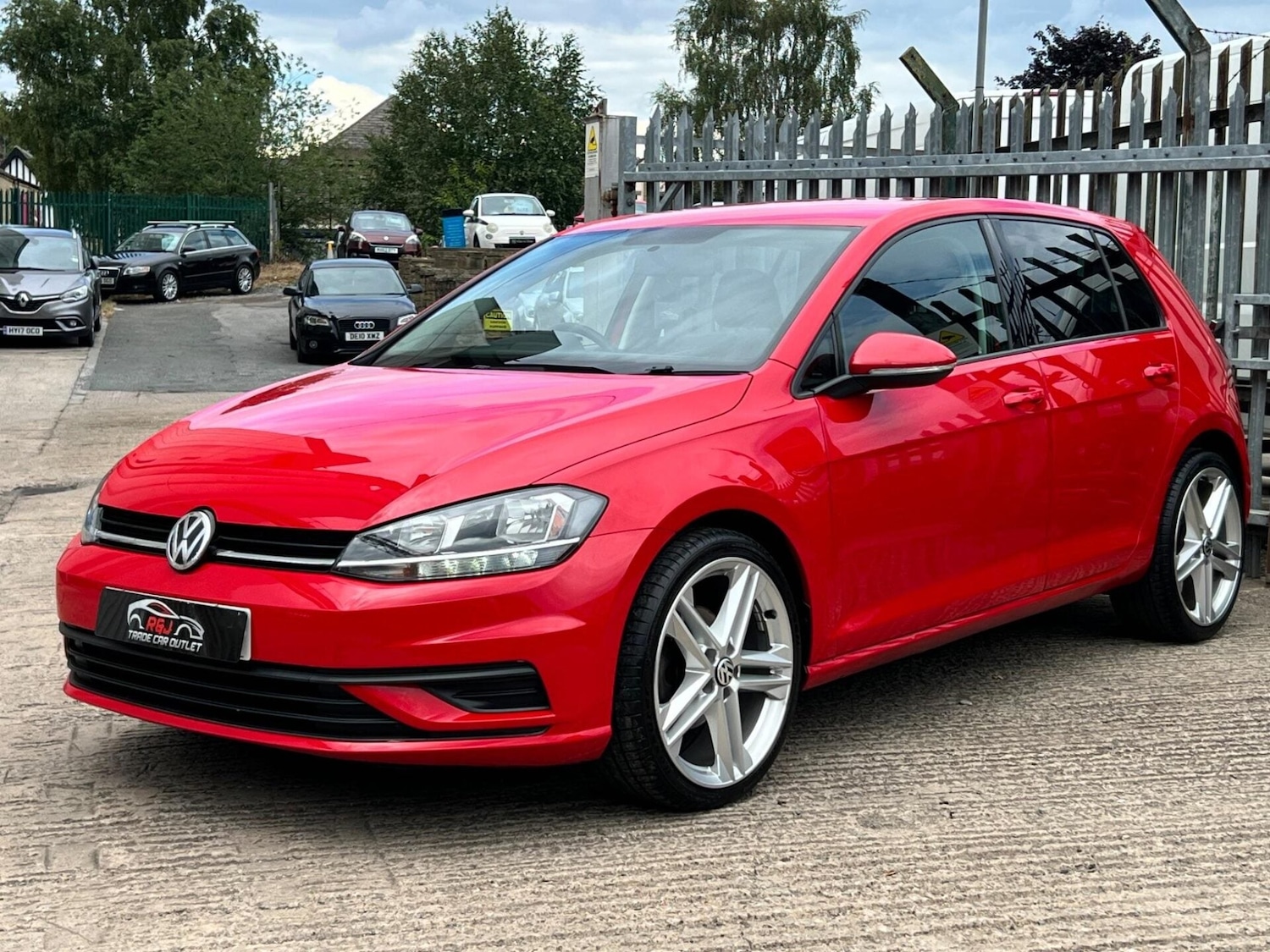 Used Volkswagen Golf 2019 for sale - 77249764: Photo 5