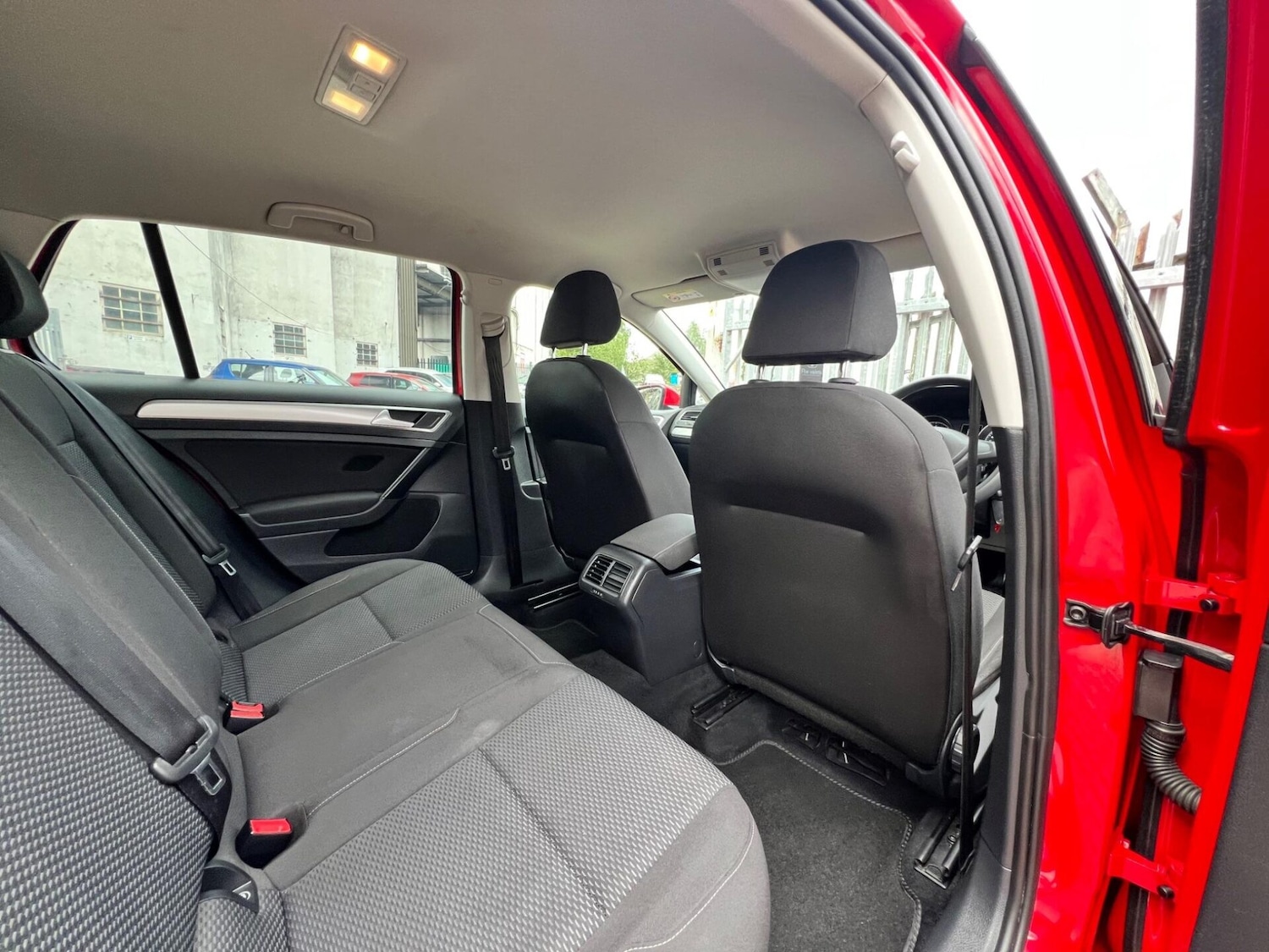 Used Volkswagen Golf 2019 for sale - 77249764: Photo 54