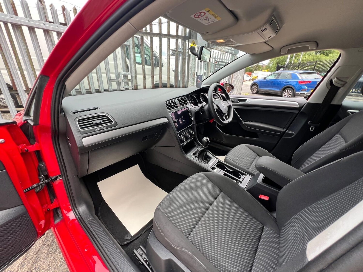 Used Volkswagen Golf 2019 for sale - 77249764: Photo 59