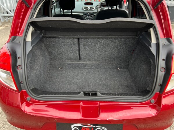 Used Renault Clio 2010 for sale - 74759048: Photo 23