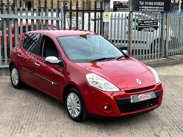 Used Renault Clio 2010 for sale - 74759048: Photo 4