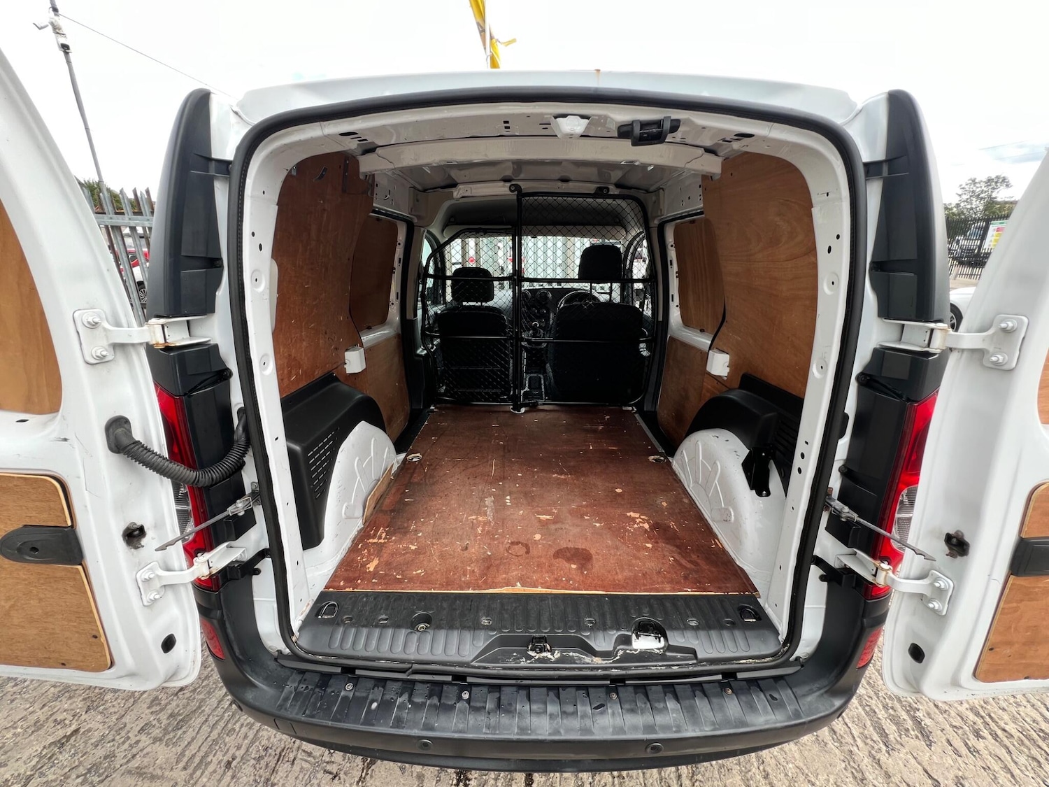 Vehicle 31