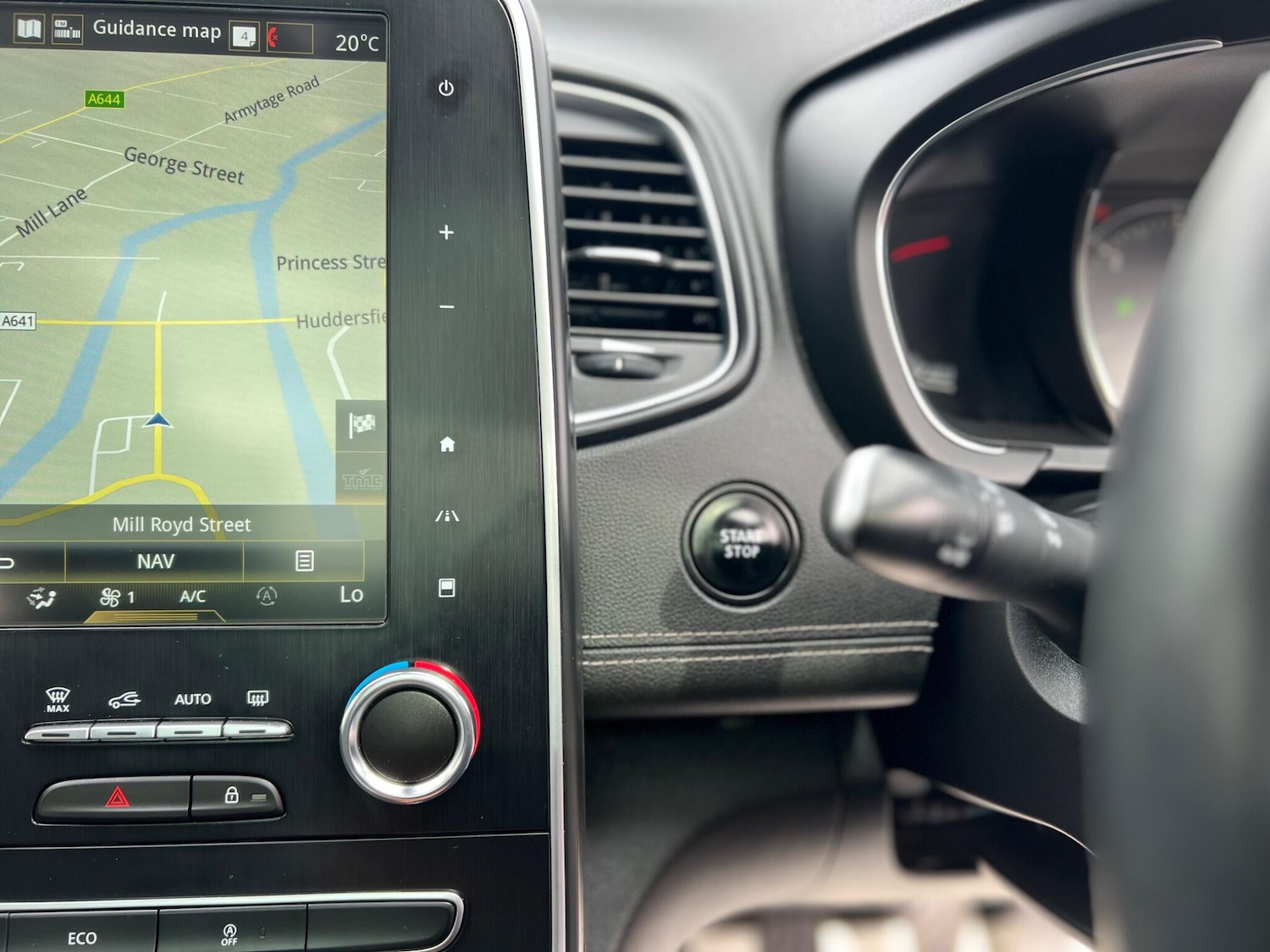 Used Renault Grand Scenic 2017 for sale - 77081317: Photo 45