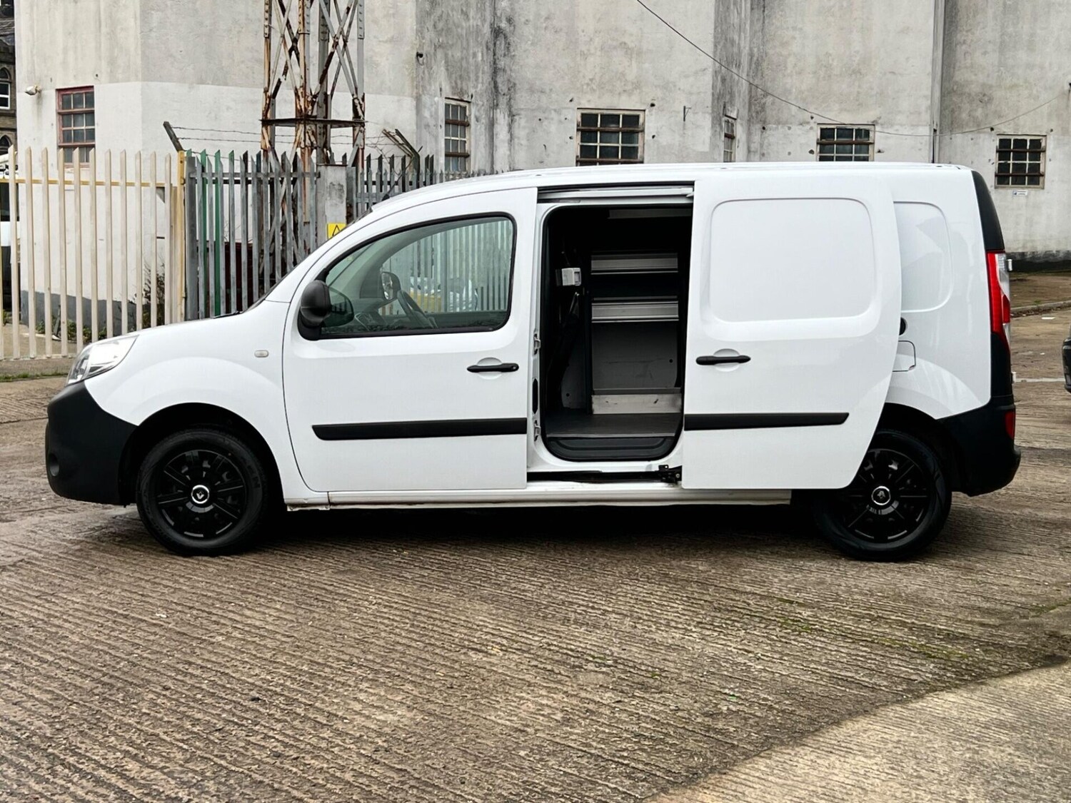 Used Renault Kangoo 2020 for sale - 77249691: Photo 22