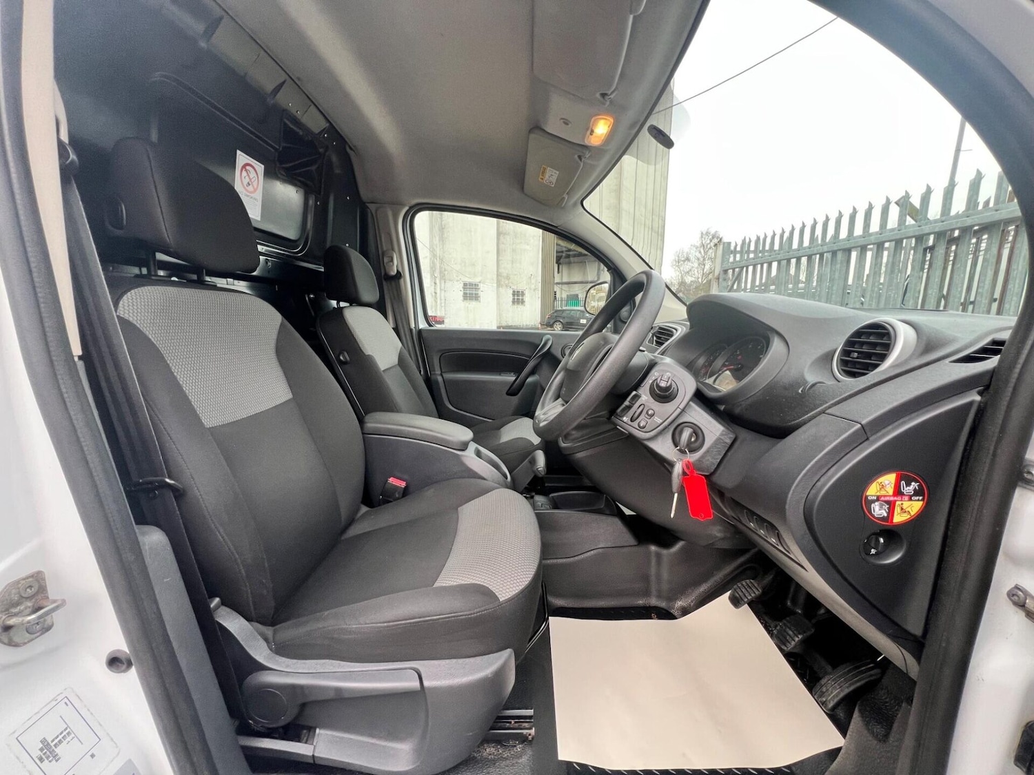 Used Renault Kangoo 2020 for sale - 77249691: Photo 41