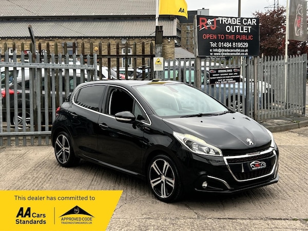 Used Peugeot 208 2016 for sale - 76283362: Photo 1