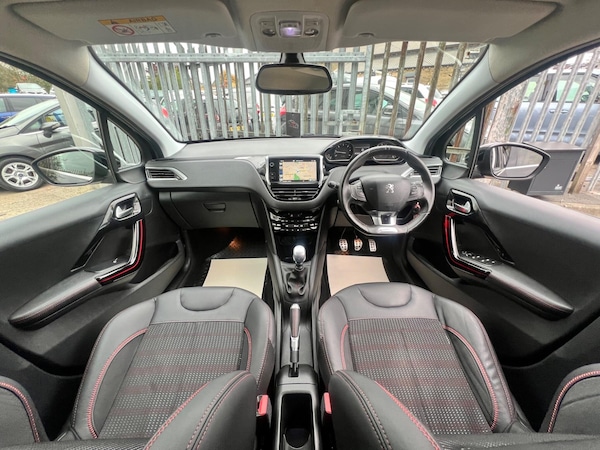 Used Peugeot 208 2016 for sale - 76283362: Photo 25