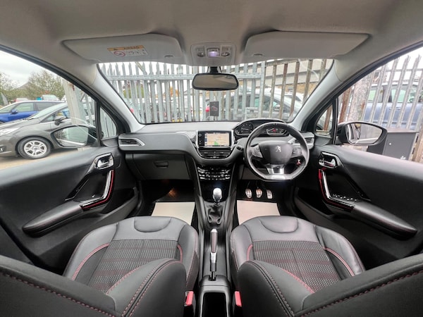 Used Peugeot 208 2016 for sale - 76283362: Photo 26