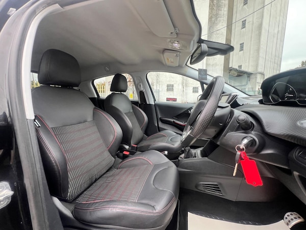 Used Peugeot 208 2016 for sale - 76283362: Photo 28