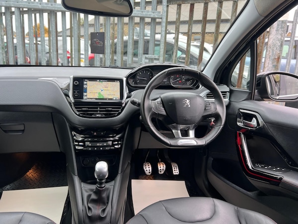 Used Peugeot 208 2016 for sale - 76283362: Photo 30