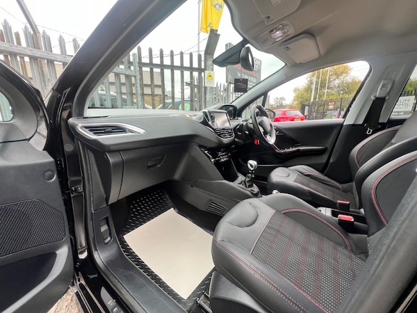 Used Peugeot 208 2016 for sale - 76283362: Photo 55