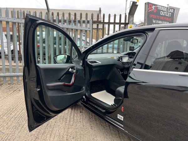 Used Peugeot 208 2016 for sale - 76283362: Photo 59