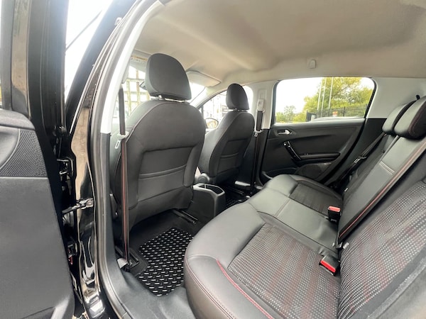 Used Peugeot 208 2016 for sale - 76283362: Photo 62