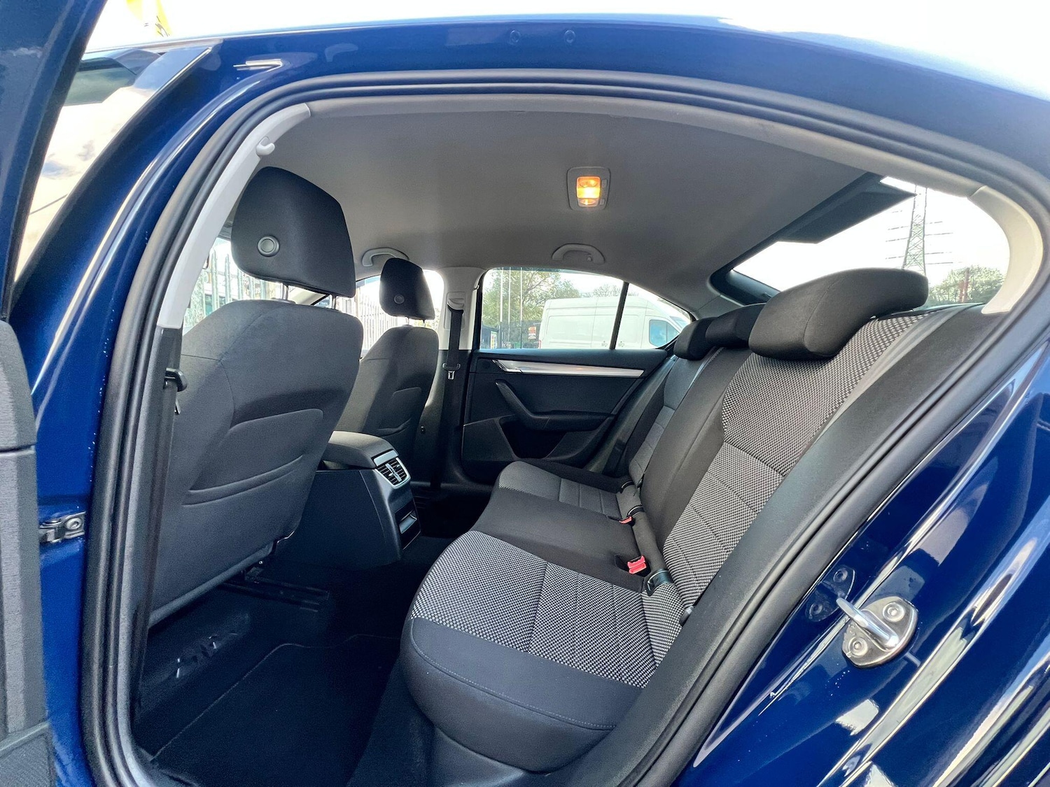 Used Skoda Octavia for sale - 76409507: Photo 61