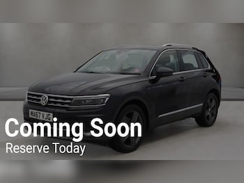 Used Volkswagen Tiguan 2017 for sale - 77702000: Photo