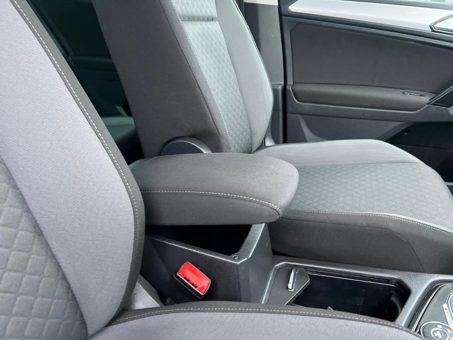 Used Volkswagen Tiguan 2017 for sale - 77040288: Photo 33