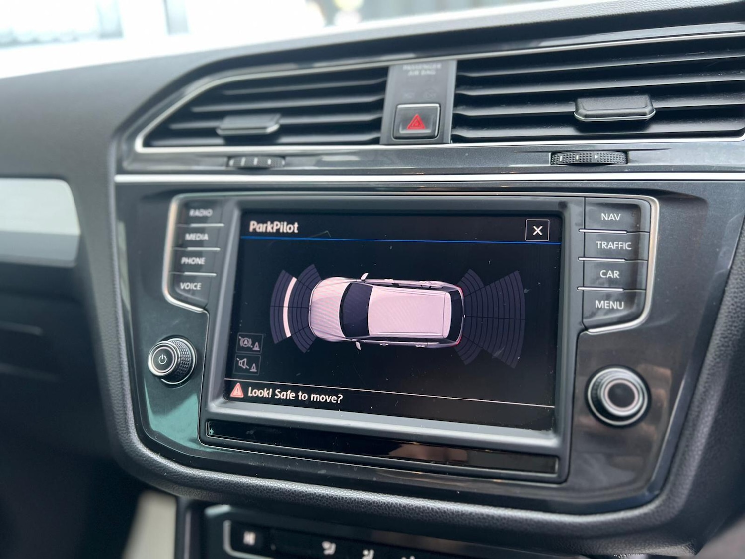 Used Volkswagen Tiguan 2017 for sale - 77040288: Photo 44