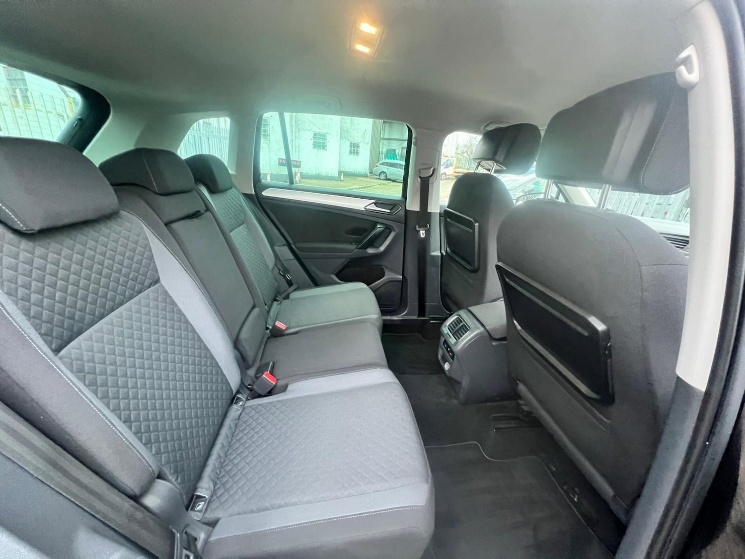 Used Volkswagen Tiguan 2017 for sale - 77040288: Photo 51