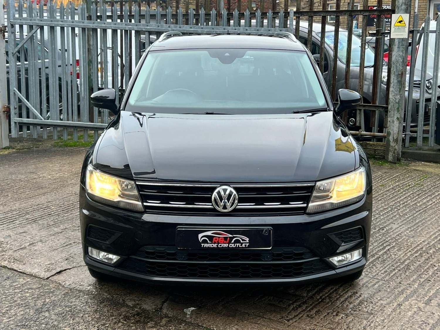 Used Volkswagen Tiguan 2017 for sale - 77040288: Photo 7