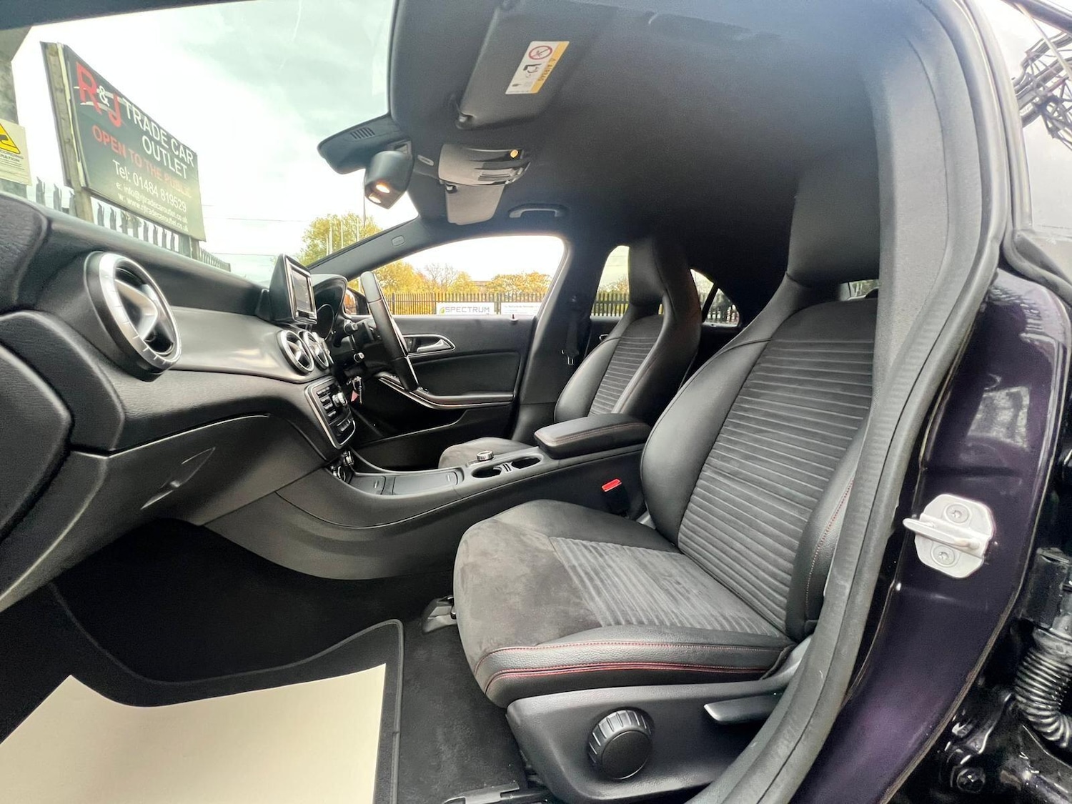 Used Mercedes-Benz CLA 2014 for sale - 76485256: Photo 45