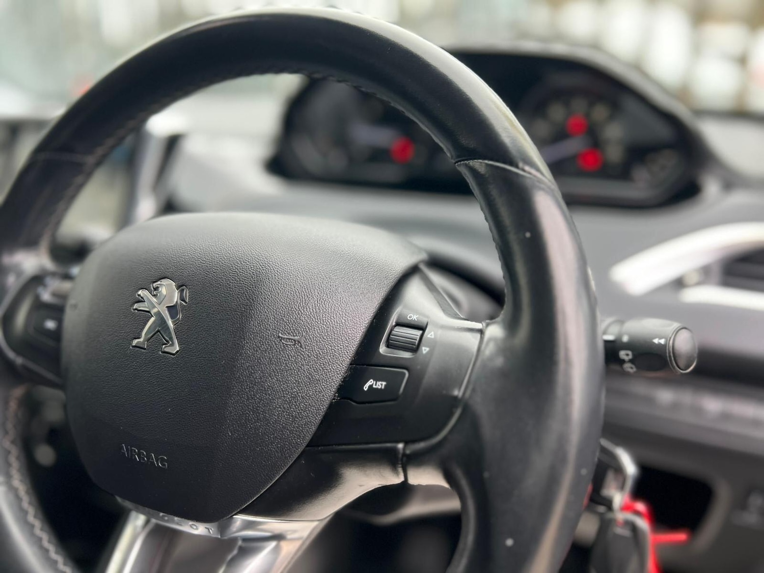 Used Peugeot 208 for sale - 76992044: Photo 34