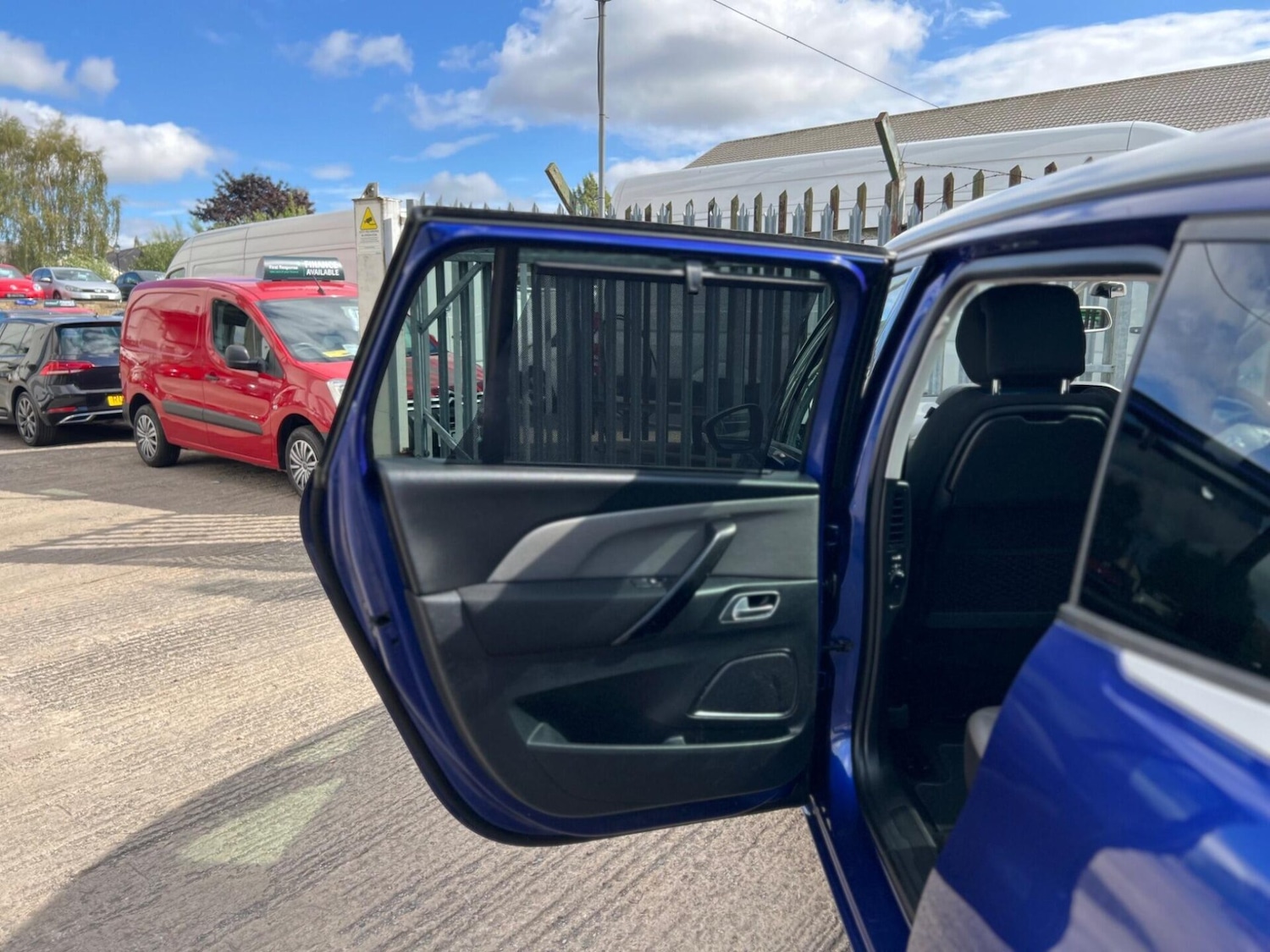 Used Citroen C4 Grand Picasso 2017 for sale - 77249717: Photo 95