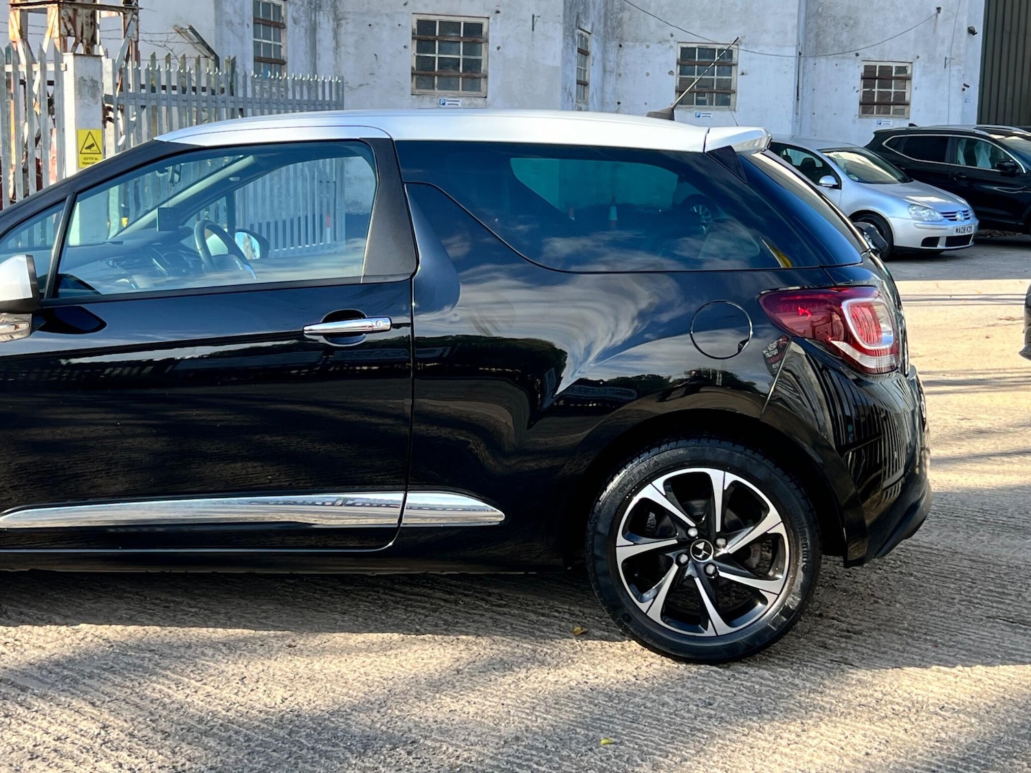 Used DS Automobiles DS 3 2016 for sale - 76991079: Photo 18