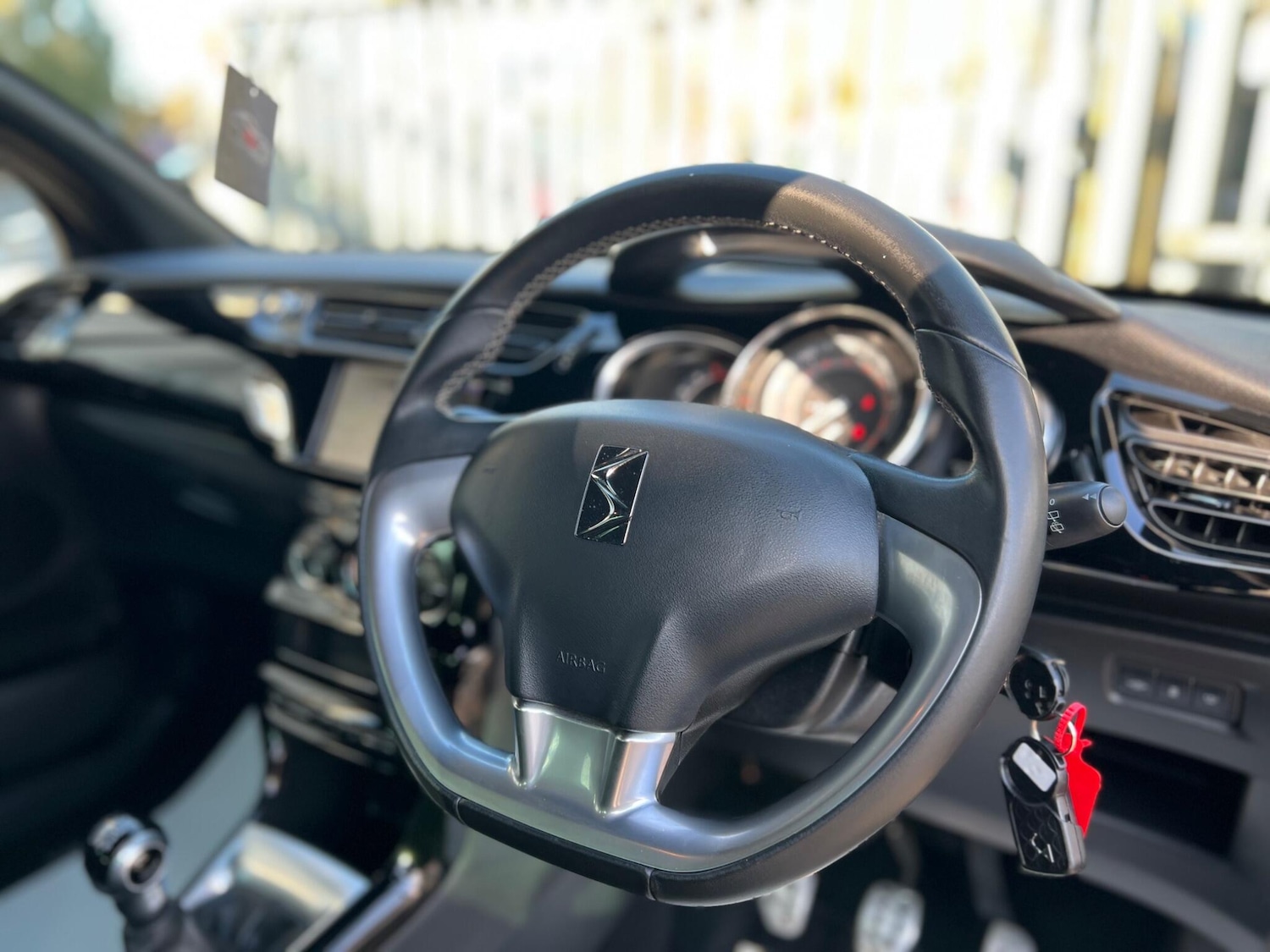 Used DS Automobiles DS 3 2016 for sale - 76991079: Photo 37