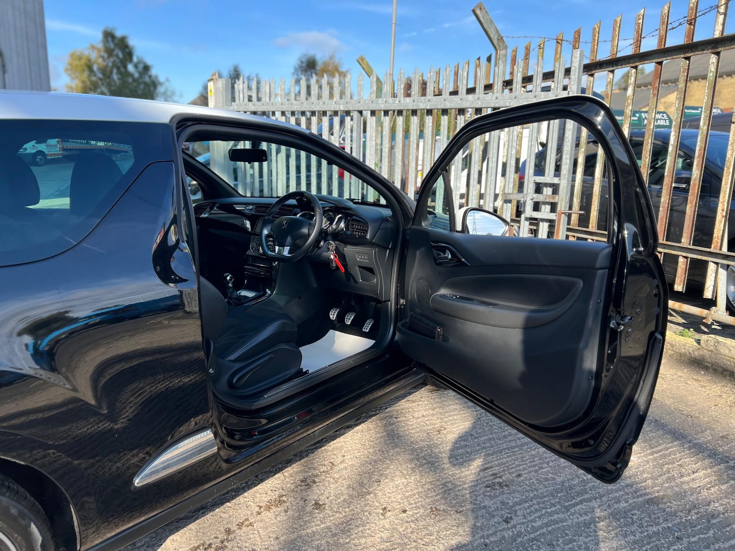 Used DS Automobiles DS 3 2016 for sale - 76991079: Photo 45