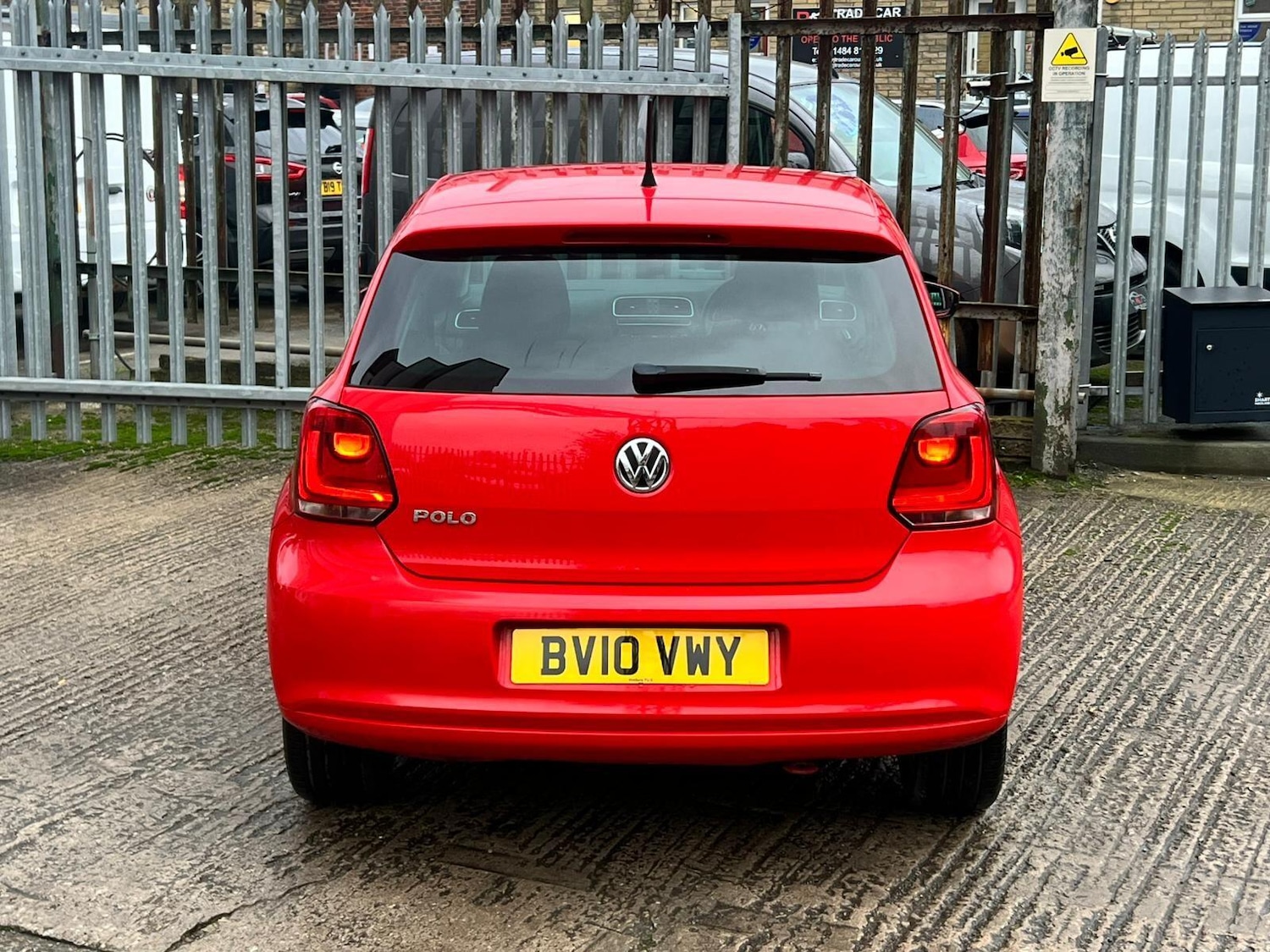 Used Volkswagen Polo 2010 for sale - 77029127: Photo 21