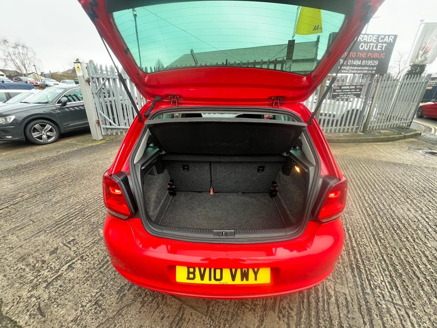 Used Volkswagen Polo 2010 for sale - 77029127: Photo 23