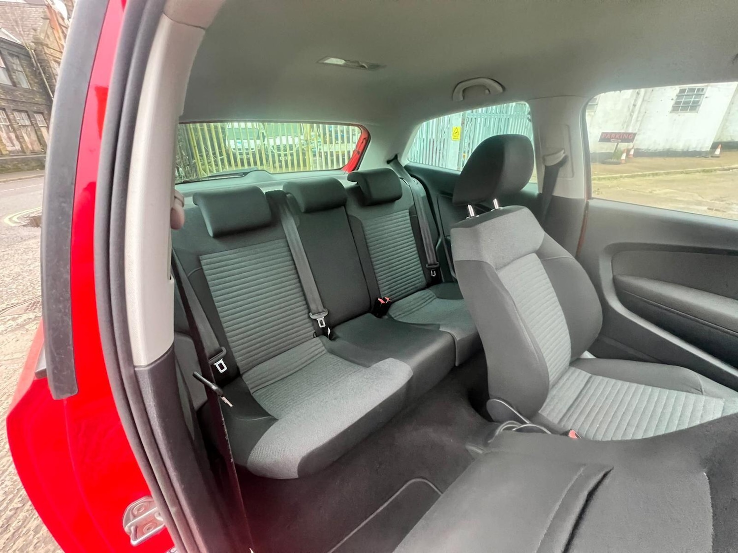 Used Volkswagen Polo 2010 for sale - 77029127: Photo 43