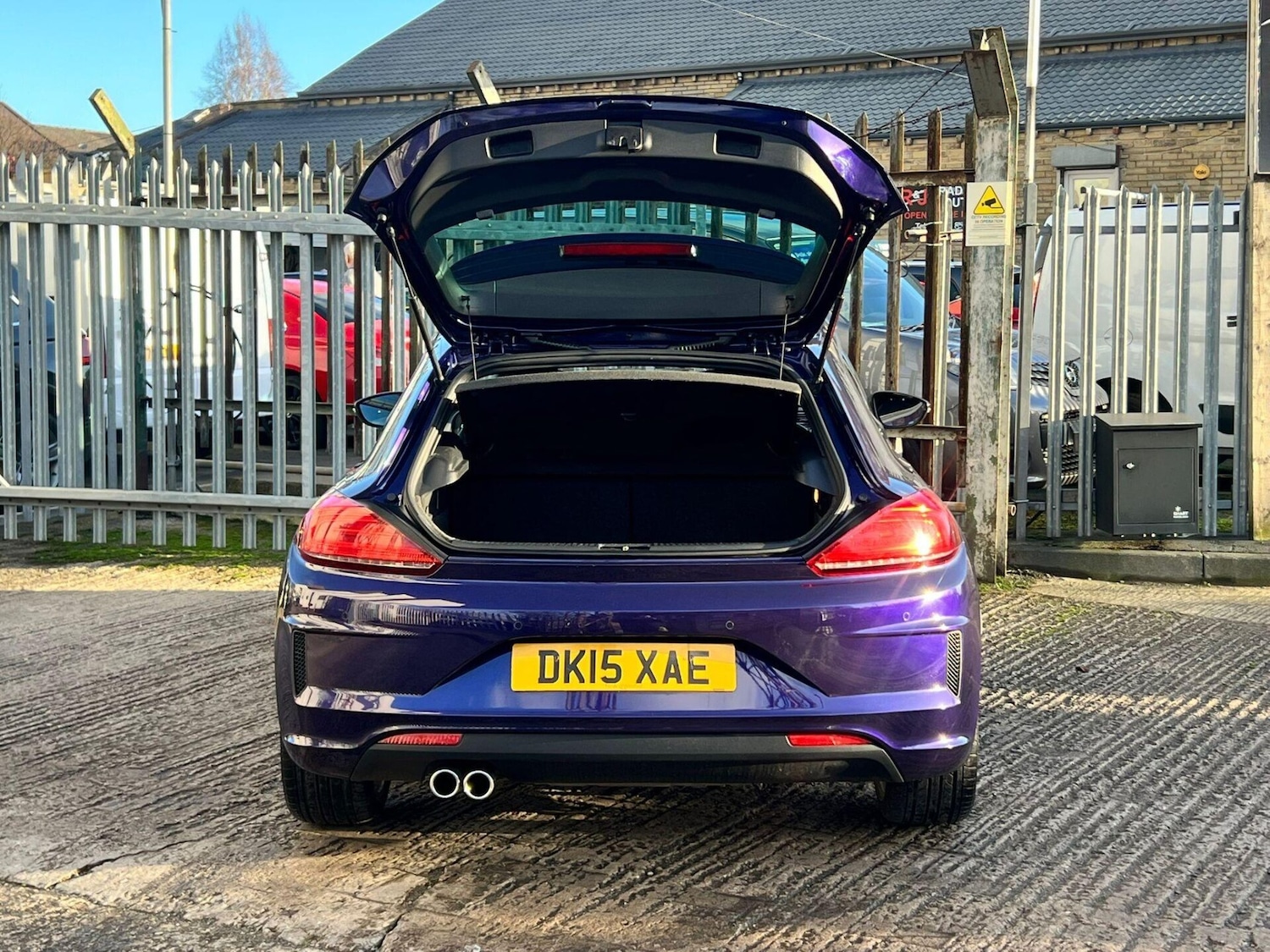 Used Volkswagen Scirocco 2015 for sale - 77249749: Photo 16