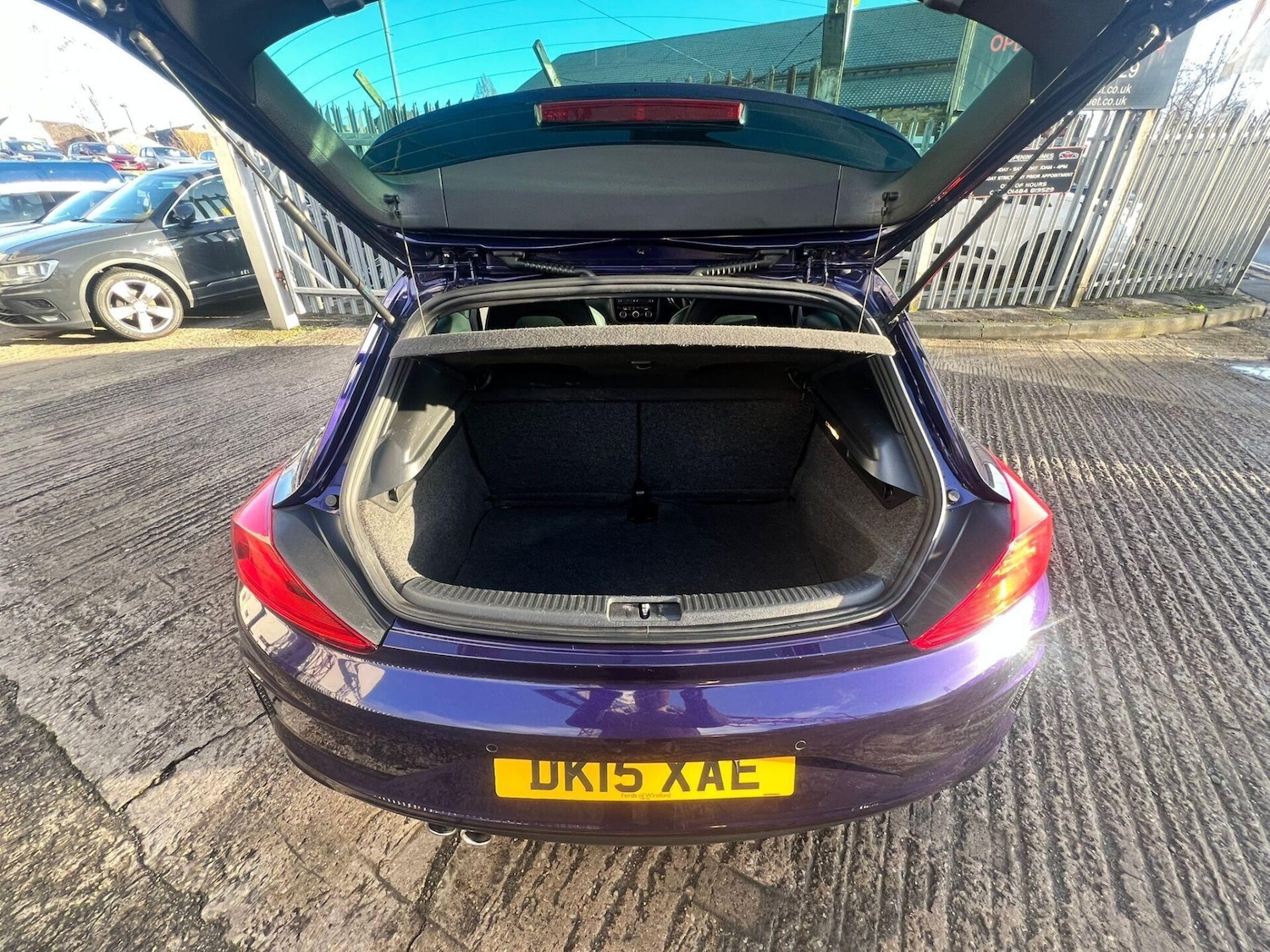 Used Volkswagen Scirocco 2015 for sale - 77249749: Photo 17