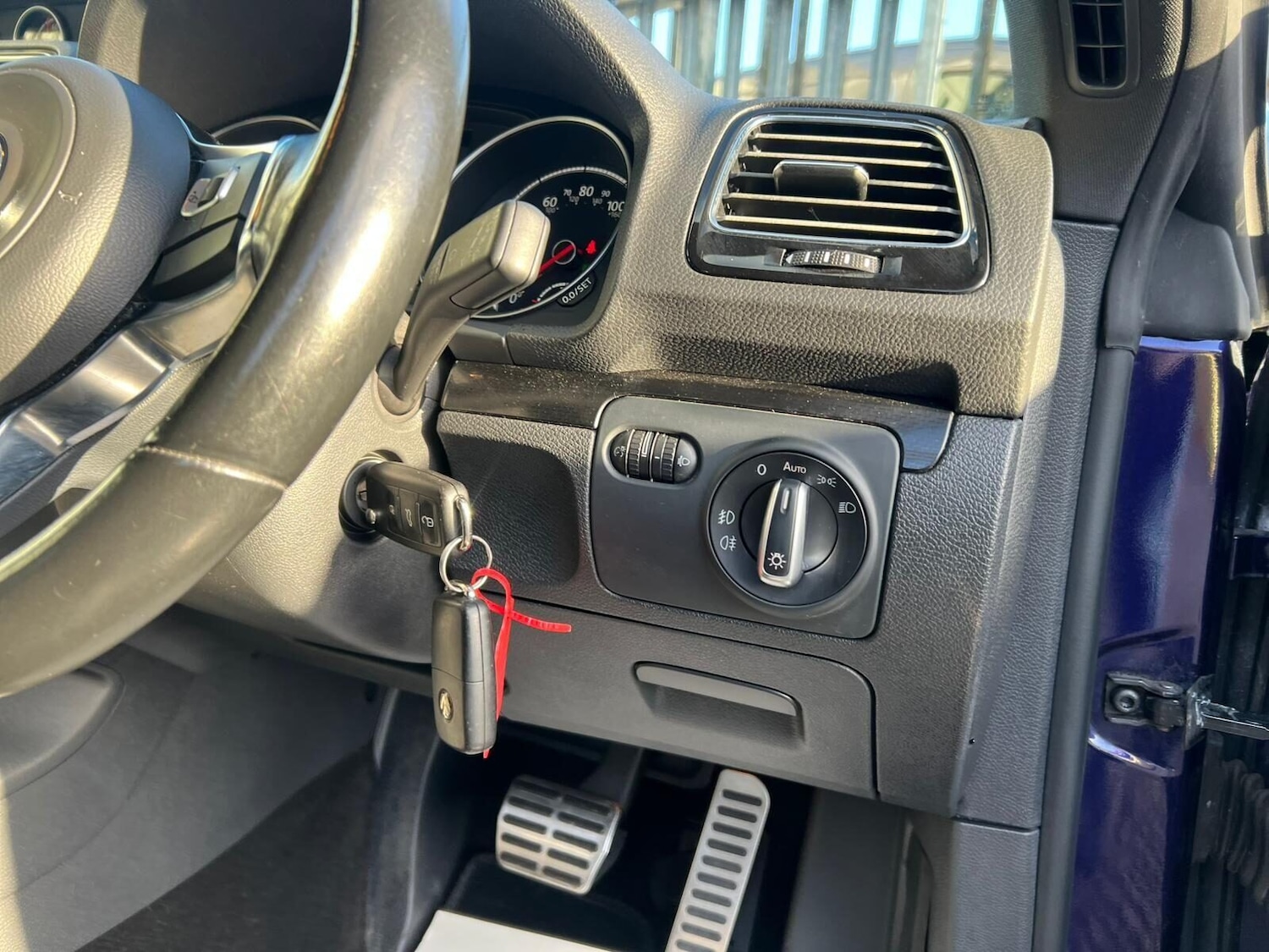 Used Volkswagen Scirocco 2015 for sale - 77249749: Photo 42