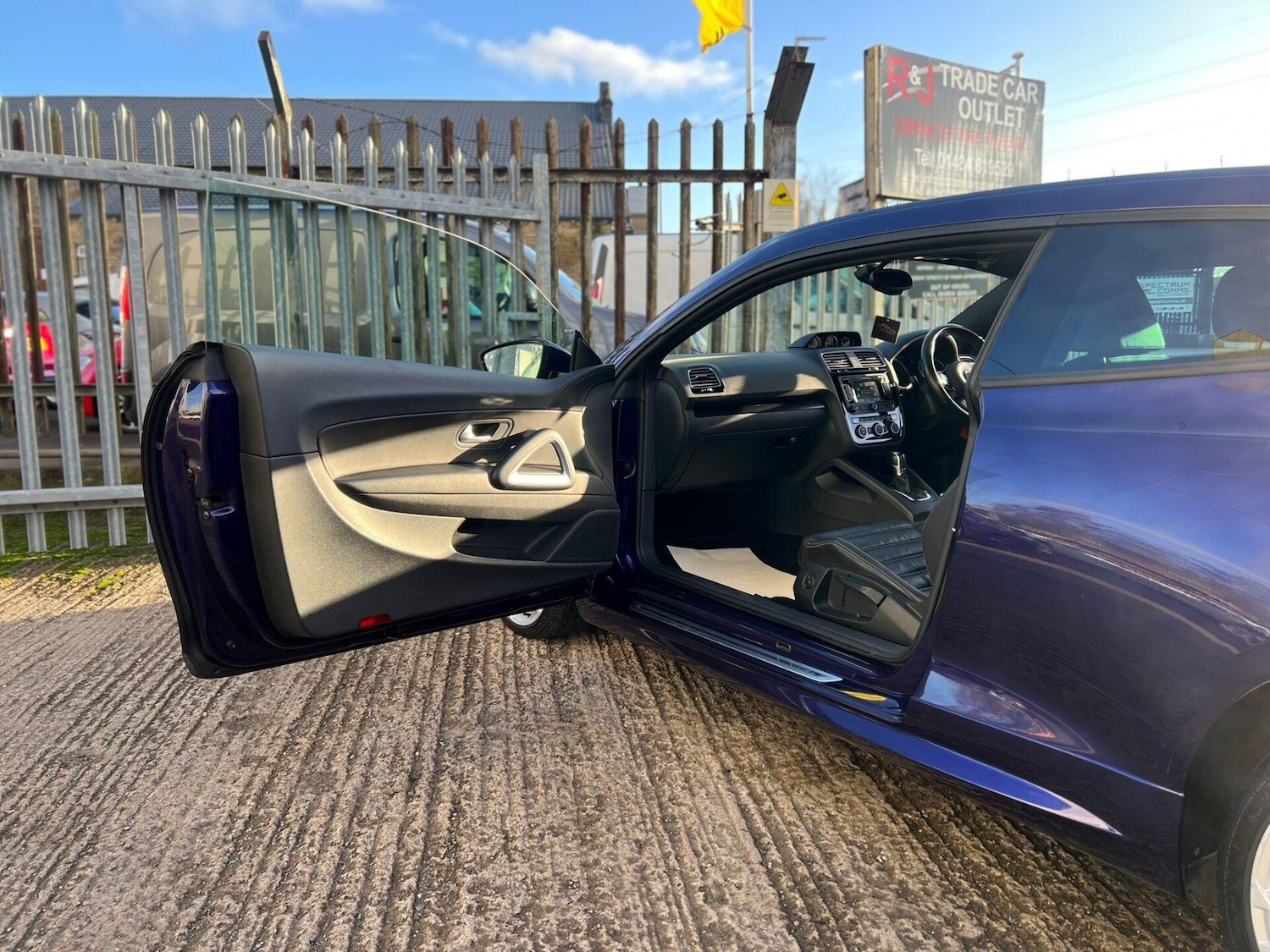 Used Volkswagen Scirocco 2015 for sale - 77249749: Photo 64